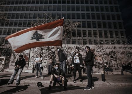 Lebanese government approves economic reform plan -official source