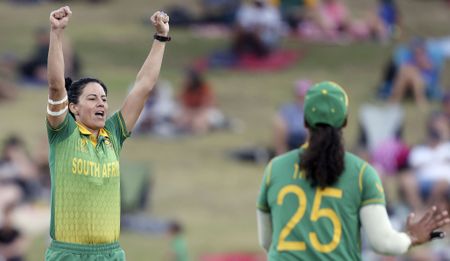 Proteas women captain hails ‘cool-headed’ Marizanne Kapp after another World Cup cliffhanger