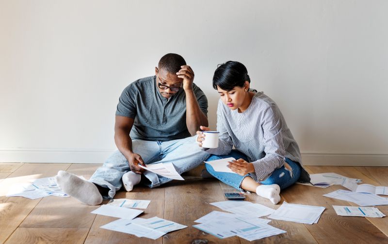 Use loans and credit wisely and avoid falling into the debt spiral