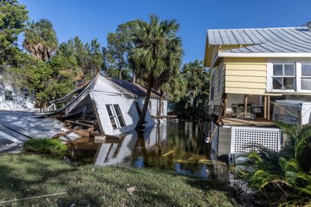 Damage and debris in the wake of Hurricane Helene, and more from around the world