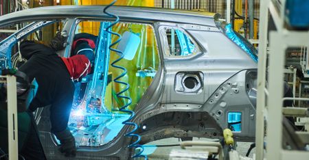 SA ‘staring down the barrel of a gun’ over shortage of artisans, warns Retail Motor Industry Organisation