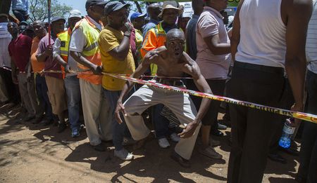 Photo Esssay: Taxi drivers vent in streets of Pretoria