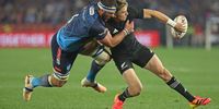 All Blacks flex muscles against Bulls to send Springbok warning
