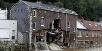 epa09349117 A general view over destruction after the floodings in Pepinster, Belgium, 16 July 2021. Heavy rainfall has caused widespread damage and flooding in parts of Belgium and adjacent regions.  EPA-EFE/STEPHANIE LECOCQ
