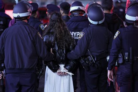 NYPD Arrests Over 300 Protesters in Crackdown on College Campuses