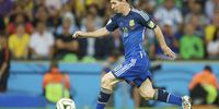 Soccer-Messi tribute 