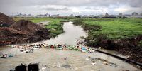 A litter boom was installed to trap floating waste like plastic, cans, bottles and domestic refuse along the Soet River in Strand on 03 July 2025. (Photo: Kristin Engel)