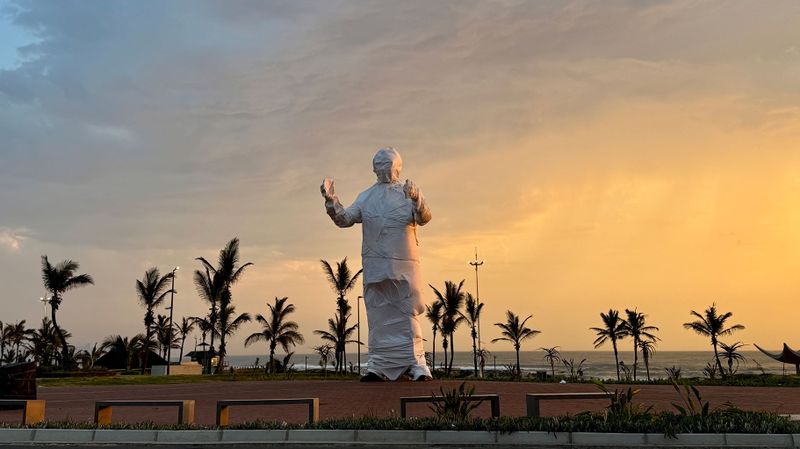 Wrapped in controversy — eThekwini mayor defends R22m statues amid service ...