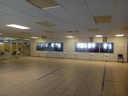 SASSA office only serves 50 people a day. This is what it looked like at 1:30pm