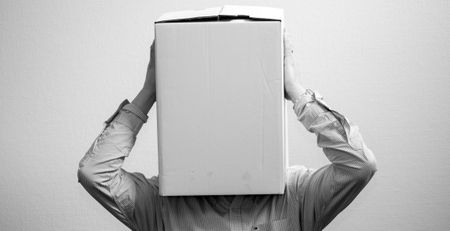 Disinformation in the time of Covid-19: Vaccines and political parties
