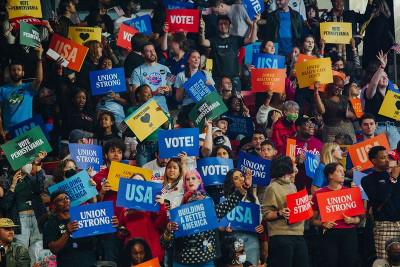 Democrats close the voter enthusiasm gap with Republicans in NBC pre ...