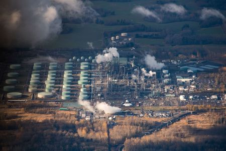 OPEC Panel Forecasts Strategic Petroleum Reserve (SPR) Releases May Massively Swell Global Oil Surplus
