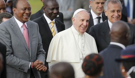 Francis in Africa: Kenya welcomes 'Pope of Hope'