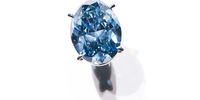 NEW YORK, NEW YORK - NOVEMBER 09: Okavango Blue Diamond unveiled publicly for the first time at the American Museum of Natural History on November 09, 2021 in New York City. (Photo by Arturo Holmes/Getty Images)
