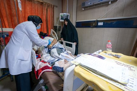In the deadly heat, Iraq’s hospitals have become the ground-zero battlefield in the country’s climate crisis