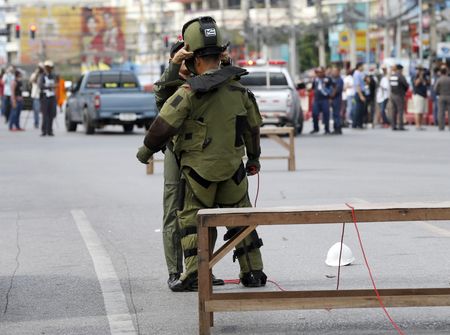 Tricky WWII bomb defusal sparks fire in Dresden