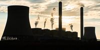 Cooling towers and chimneys at Eskom's Kendal coal-fired power station in Mpumalanga, South Africa. (Photo: Waldo Swiegers/Bloomberg via Getty Images)