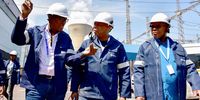 Minister in the Presidency responsible for Electricity, Dr Kgosientsho Ramokgopa, accompanied by his adviser Silas Zimu (right) and other senior officials on an inspection of Eskom coal-fired power stations in Mpumalanga. (Photo: GCIS