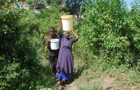 Desperate scramble for water on the KZN South Coast while municipal cuts continue