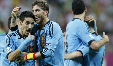 Euro 2012: Nervy Spain edge past Croatia into quarters