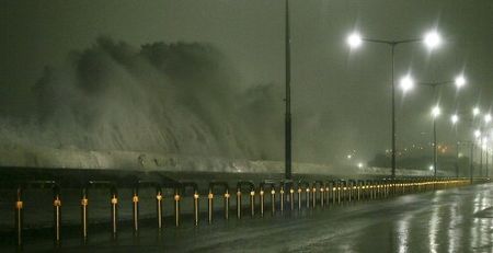 While you were sleeping: 6 October 2016