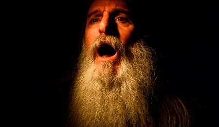 Theatre Review: Dead Yellow Sands - a powerful storytelling in stark playhouse