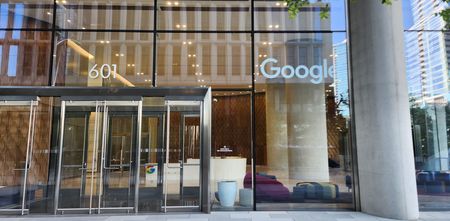 Google moves away from plan to drop ad cookies for Chrome users