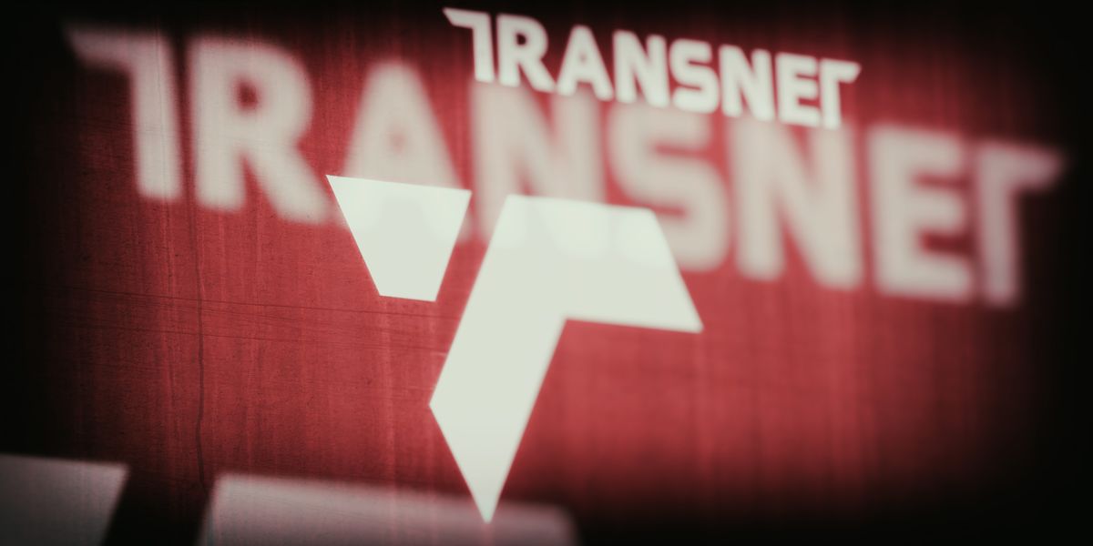 Transnet reaches three-year pay rise deal with key trade union