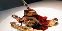 Foie gras finishes off an elegantly plated dish. (Photo: takedarhrs on Pixabay)<br>