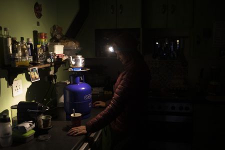 Government plans to focus on six ailing power stations to resolve the electricity crisis