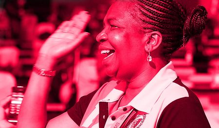 Dishonourable Dina says she's sorry, sort of