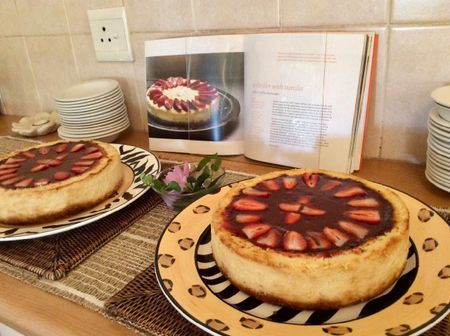 A Thriller with Vanilla: Baked Vanilla Cheesecake