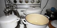 Empty pots on the stove in the Gqabaza home in Orange Grove. (Photo: Michelle Banda)