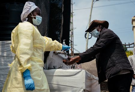 SA’s Ebola risk ‘low’, say officials, after WHO declares international emergency