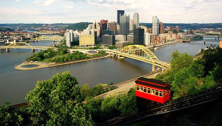 Weaponised smallpox: Two blankets, a handkerchief, and a museum exhibit afterthought
