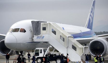 US regulators: Boeing 787 probe far from complete
