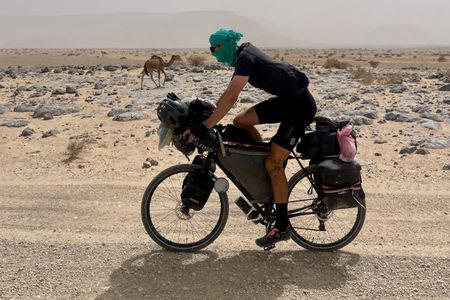 Cycling across the Sahara (Part 1): The lone and level sands