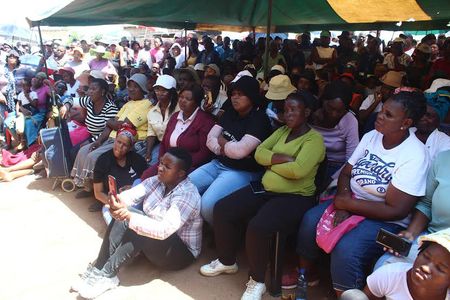 From a ‘mega project’ to an ‘upgrade’ -  Marikana Soutpan families are still waiting