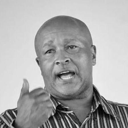 Chief !Khaesen Maart