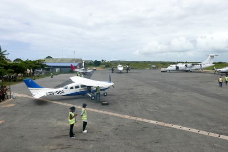 Total decides on total recall of all staff from troubled Afungi gas project