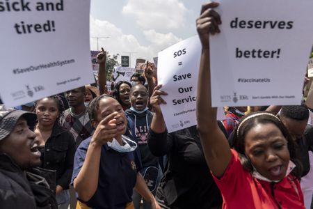 Sick state of affairs at Gauteng hospitals overflowing with human waste