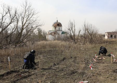 Ukraine on track to withdraw from Ottawa anti-personnel mines treaty, Zelenskiy decree shows