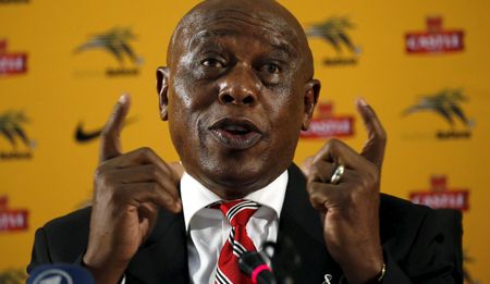 Red flags and Tokyo Sexwale’s Trillian oblivion 
