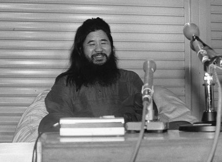 Japan executes sarin attack cult leader and six followers