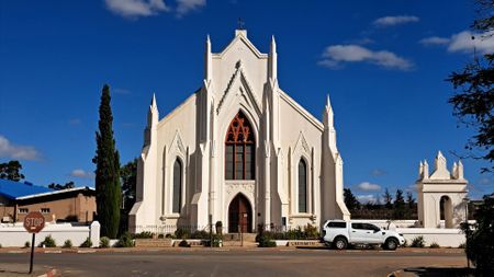 Old-school elegance: Karoo-style in Ladismith