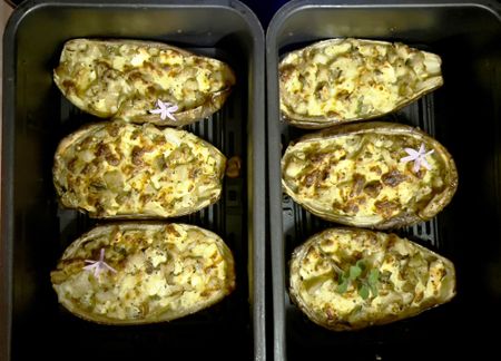 What’s cooking this AirFryday: Stuffed aubergines, air fryer style