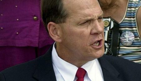 Op-Ed: Roy Moore and the Republican War in Trump’s America