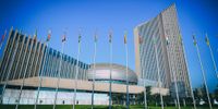 Brooks-AU recommends trashing Mercator maps