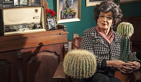Theatre Review: ‘Kaktus’ sees Tannie Evita walking us through colonialism