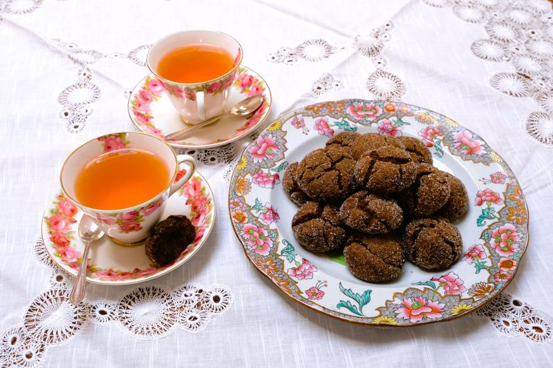 Spiced molasses biscuits (plus: almond and pear tart)